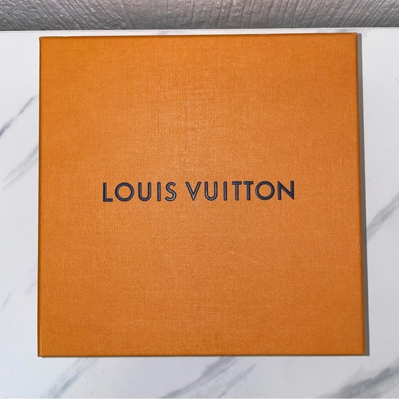 Louis Vuitton Box! - Picture 2 of 11
